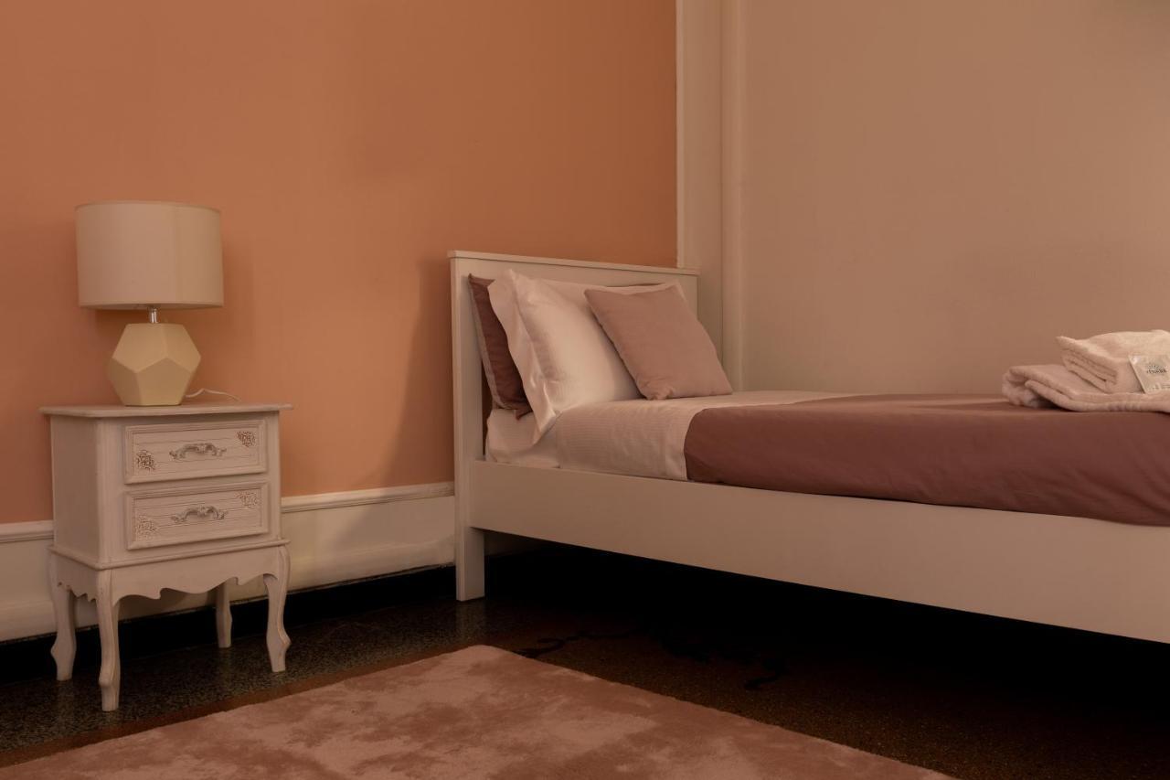 Granello Suite Central Генуя Экстерьер фото