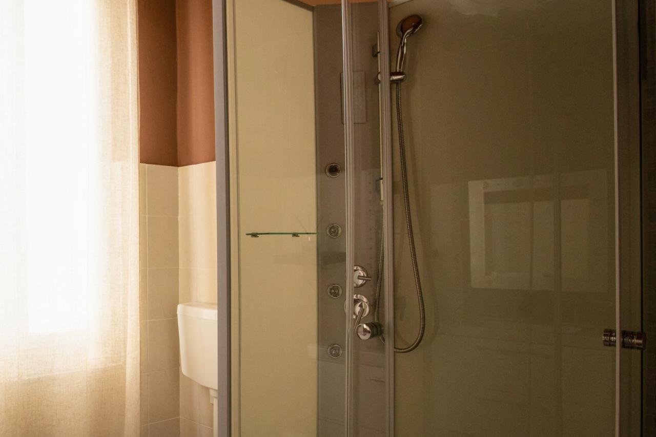 Granello Suite Central Генуя Экстерьер фото